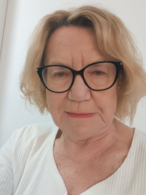 KATARZYNA SZYMAŃSKA